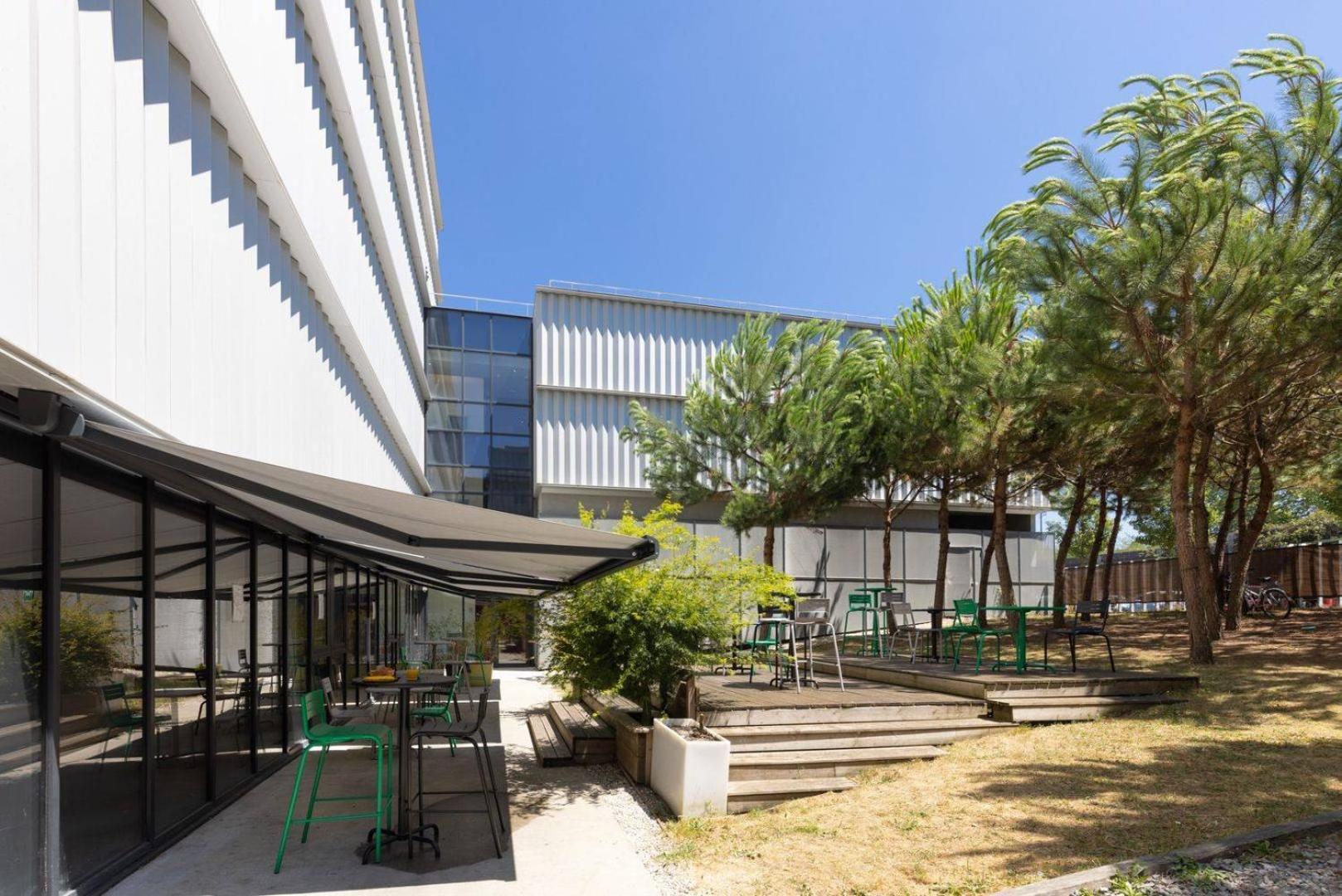 Study Hotel Bordeaux Lormont Exterior photo