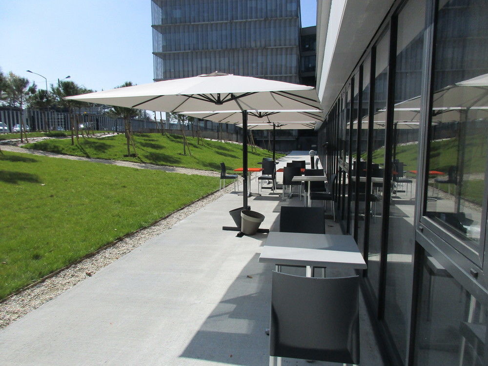 Study Hotel Bordeaux Lormont Exterior photo