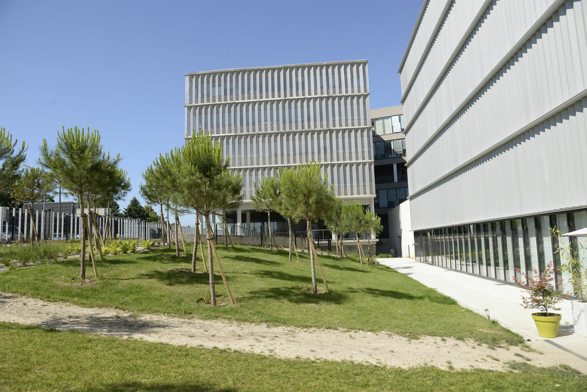 Study Hotel Bordeaux Lormont Exterior photo
